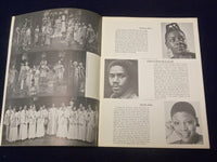1970'S YOUR ARMS TOO SHORT TO BOX WITH GOD SOUVENIR SHOW PROGRAM - J 5004