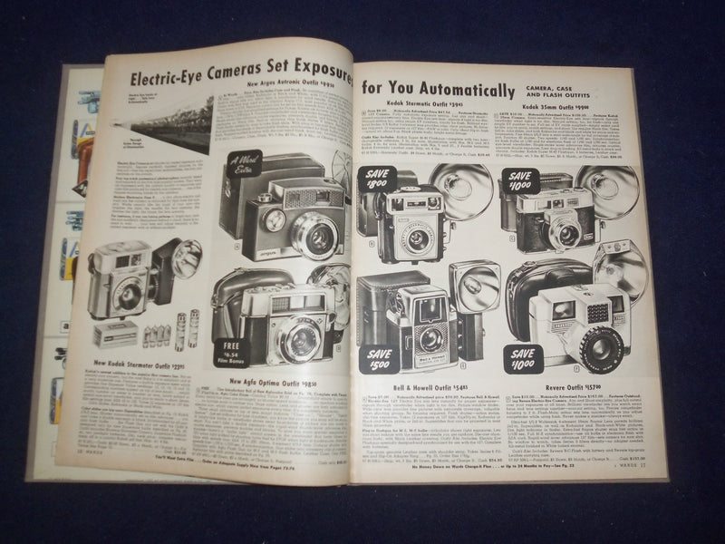 1960 MONTGOMERY WARD CAMERA BOOK CATALOG - HARDCOVER - R 96W