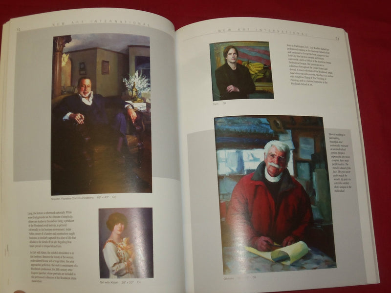 2009 NEW ART MAGAZINE - GREAT COVER & PHOTOS OF ARTWORK - RC 924