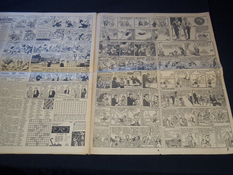 1945 MAY 8 CHICAGO AMERICAN NEWSPAPER - GERMANY'S SURRENDER PHOTOS - NP 5821