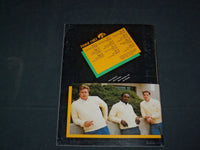 1983 UNIVERSITY OF IOWA FOOTBALL GUIDE - J 3854