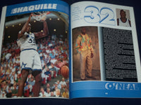 1993-1994 FEEL THE MAGIC ORLANDO MAGIC OFFICIAL TEAM YEARBOOK - PHOTOS - J 388