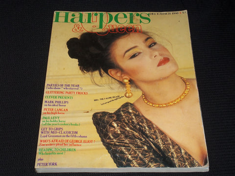 1980 DECEMBER HARPERS & QUEEN MAGAZINE - NICE FASHION FRONT COVER - E 5626
