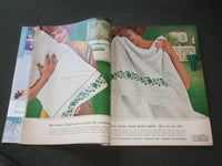 1962 MAY MCCALL'S MAGAZINE - JACQUELINE KENNEDY & CHILDREN - F 505