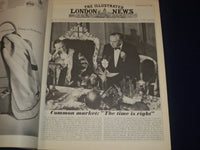 1966 NOVEMBER 19 THE ILLUSTRATED LONDON NEWS MAGAZINE - PRINCE CHARLES - J 1762