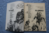 1957 STANLEY WOODWARD'S FOOTBALL MAGAZINE - BOBBY COX COVER - ST 5506U