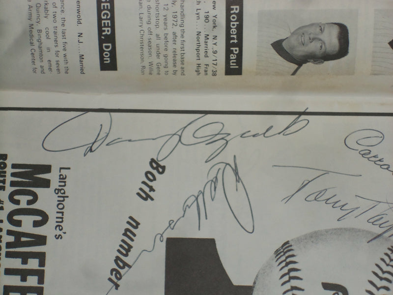 1974 PHILADELPHIA PHILLIES MAGAZINE & PROGRAM-ASHBURN & OZARK AUTOGRAPHS-ST 6818