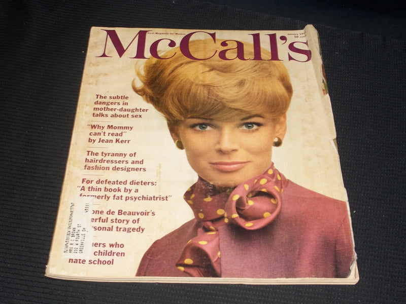 1966 JANUARY MCCALL'S MAGAZINE - ANNE DEZAGHEB FRONT COVER - E 1156