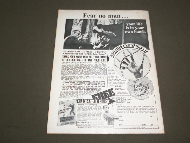 1968 SPORTS REVIEW'S MAGAZINE - JOHNNY UNITAS AND BART STARR - SP 9782