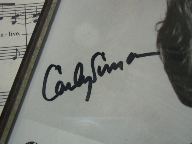 CARLY SIMON AUTOGRAPHED PHOTO - FRAMED - 17 1/2