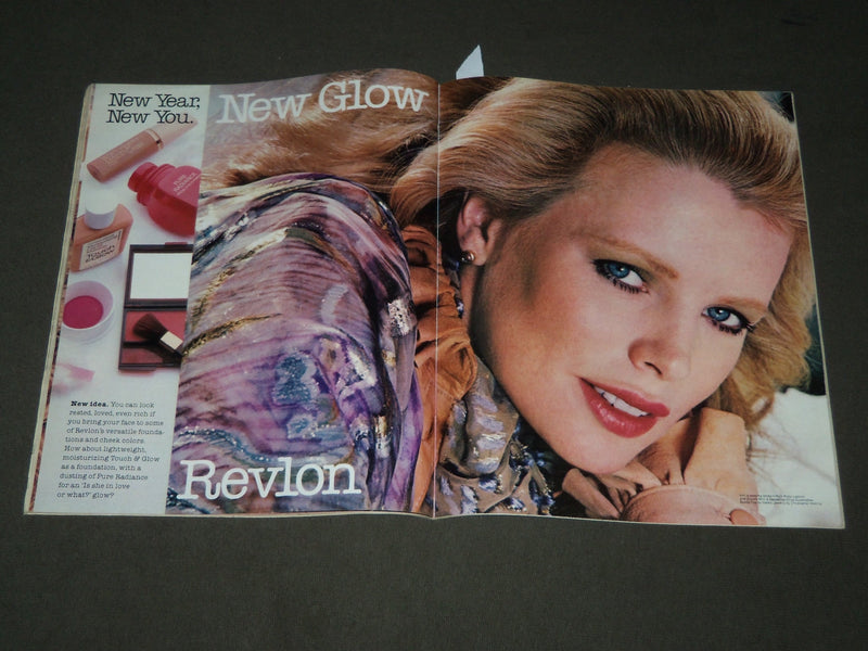 1982 OCTOBER 10 NEW YORK TIMES MAGAZINE SECTION - POPE JOHN COVER - J 3136