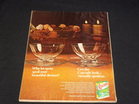 1971 AUGUST MCCALL'S MAGAZINE - NICE FASHION FRONT COVER - E 720