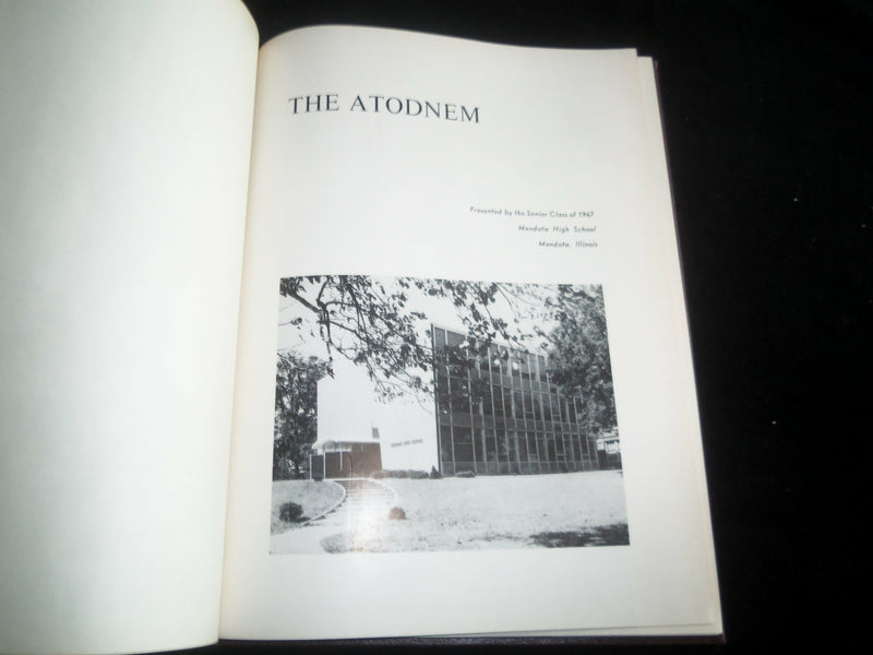 1967 ATODNEM MENDOTA HIGH SCHOOL YEARBOOK - MENDOTA, ILLINOIS - YB 2528
