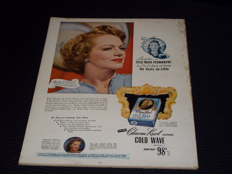 1946 AUGUST MOVIES MAGAZINE - BETTY HUTTON FRONT COVER - E 14202