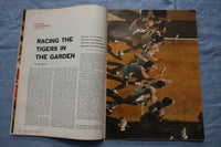 1958 FEBRUARY 24 SPORTS ILLUSTRATED MAGAZINE - PHIL REAVIS COVER - ST 5505T