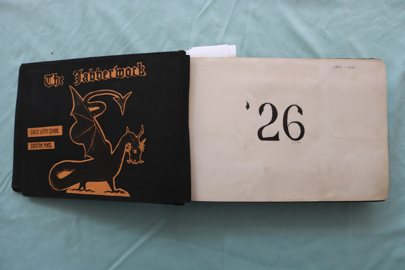 1925-1929 PHOTO ALBUM - LOADED - KD 9621