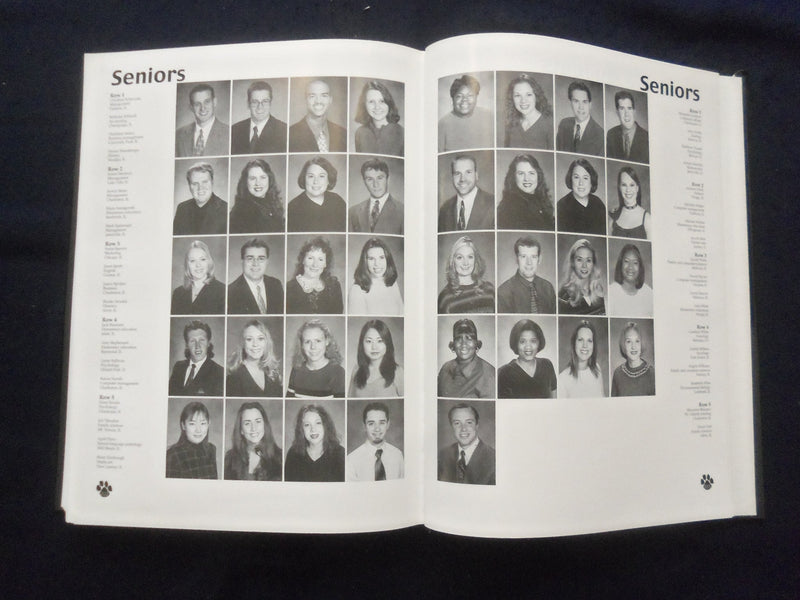 2000-2001 WARBLER EASTERN ILLINOIS STATE COLLEGE YEARBOOK-CHARLESTON, IL-YB 3319