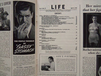 1941 APRIL 21 LIFE MAGAZINE - U.S CAVALRYMAN - L 231