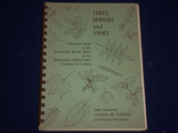 1961 TREES SHRUBS & VINES BOOK BY ARTHUR T. VIERTEL - ILLUSTRATIONS - KD 2501
