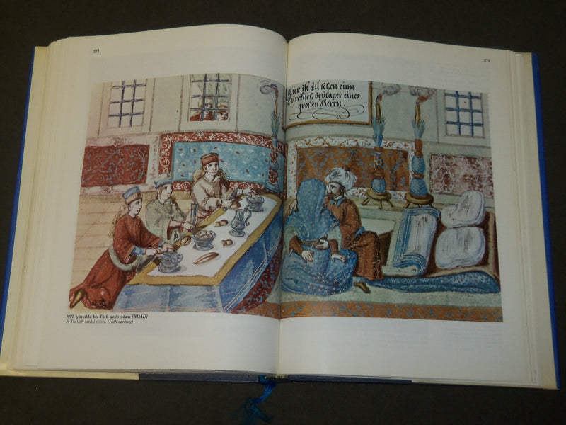 1985 OTTO PALACE WOMEN BY TUGLACI HARDCOVER BOOK - TURKISH TEXT - D 262