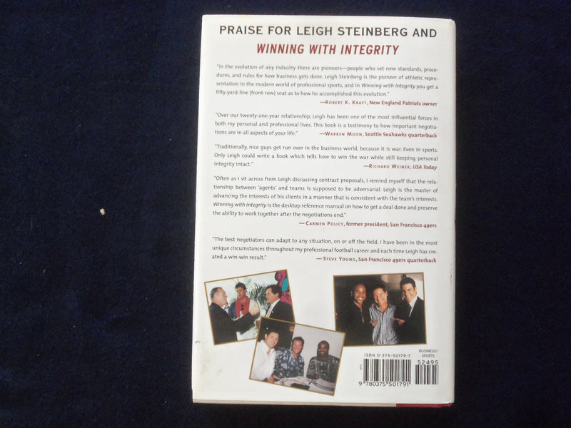 1998 WINNING WITH INTEGRITY HARDCOVER BOOK BY LEIGH STEINBERG - SIGNED - KD 9328