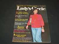 1975 JULY LADY'S CIRCLE MAGAZINE - JACKIE ONASSIS KENNEDY - SP 6442