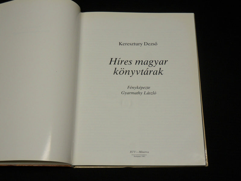 1982 HIRES MAGYAR KONYVTARAK HARDCOVER BOOK BY KERESZTURY DEZSO - R 723I