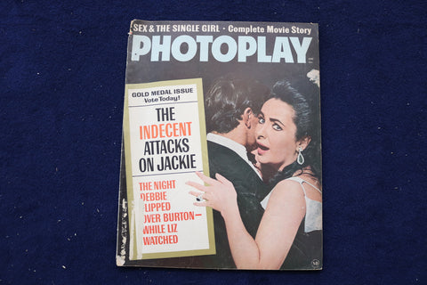 1965 JANUARY PHOTOPLAY MAGAZINE - ELIZABETH TAYLOR COVER - E 17848