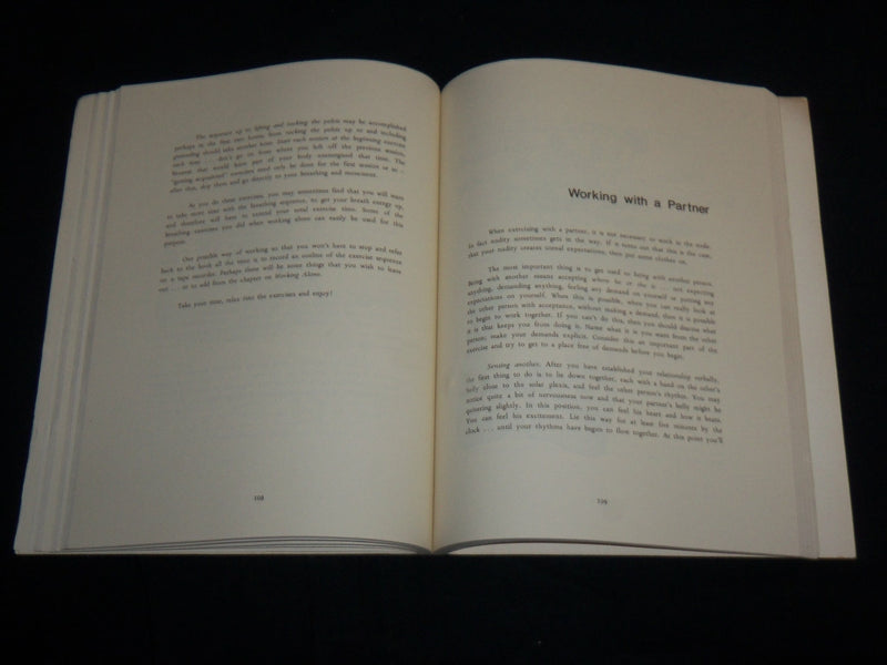 1973 TOTAL ORGASM SOFTCOVER BOOK BY JACK LEE ROSENBERG & JOSEPH JAQUA - J 6836