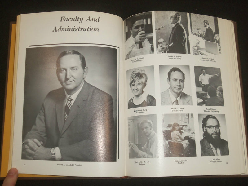 1975 MERCER COUNTY COMMUNITY COLLEGE YEARBOOK - WEST WINDSOR, NJ - YB 2199
