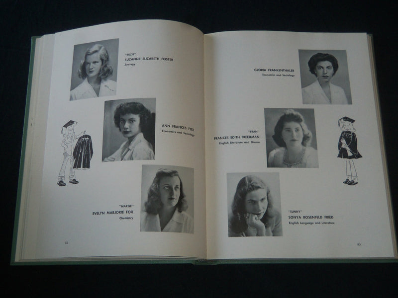 1944 LLAMARADA MOUNTH HOLYOKE COLLEGE YEARBOOK - MASSACHUSETTS - YB 1648