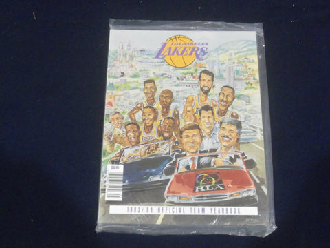 1993-1994 LOS ANGELES LAKERS YEARBOOK - ST 5346O