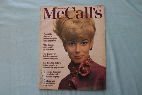 1966 JANUARY MCCALL'S MAGAZINE - ANNE DEZAGHEB COVER - E 26542