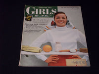 1949 JANUARY CALLING ALL GIRLS MAGAZINE - FLATTEN YOUR FIGURE COVER - E 15268