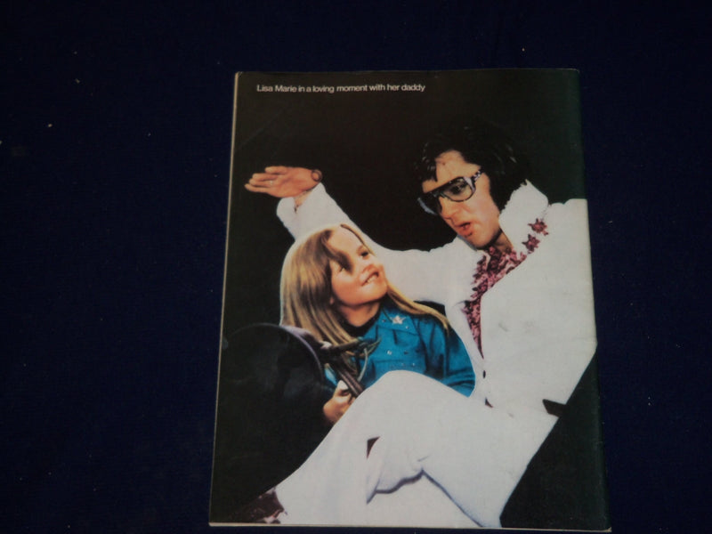 1977 OCTOBER ELVIS PRESLEY MEMORIAL EDITION MAGAZINE - ELVIS PRESLEY - SP 9903