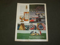 1971 MAY TOWN & COUNTRY MAGAZINE - MRS. JOHN C. MOORE III - B 5040