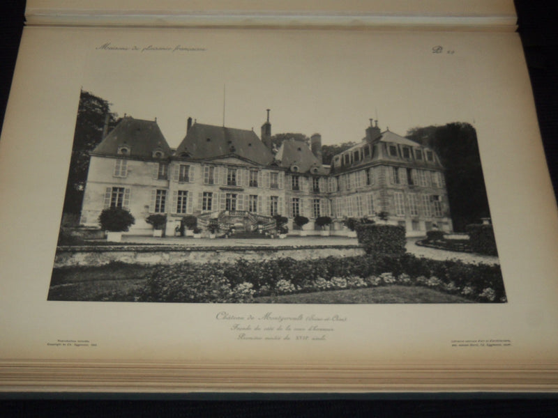 1920 MAISONS DE PLAISANCE FRANCAISES VOLUME BY MARQUIS GIRARDIN - PLATES - Z 273