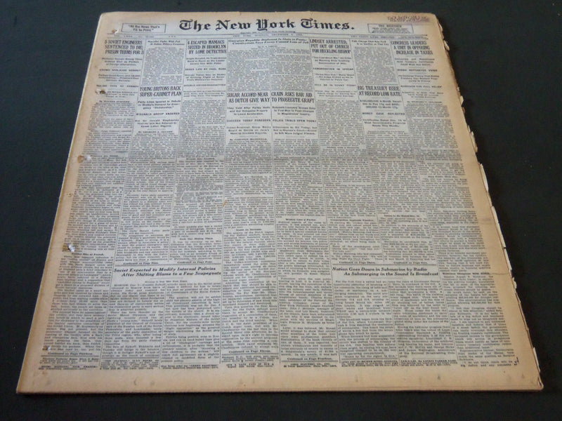 1930 DECEMBER 8 NEW YORK TIMES - 4 ESCAPED MANIACS SEIZED IN BROOKLYN - NT 5641