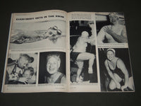 1955 JULY 11 SPORTS ILLUSTRATED MAGAZINE - YOGI BERRA COVER - PHOTOS - ST 4793