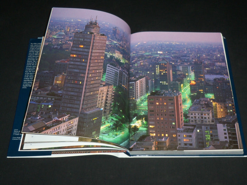2003 WONDERFUL CITIES OF ITALY HARDCOVER BOOK BY PIERO BAIRATI - I 1970
