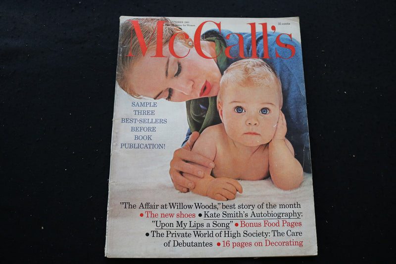 1960 OCTOBER MCCALL'S MAGAZINE - MOTHER AND BABY COVER - E 9770