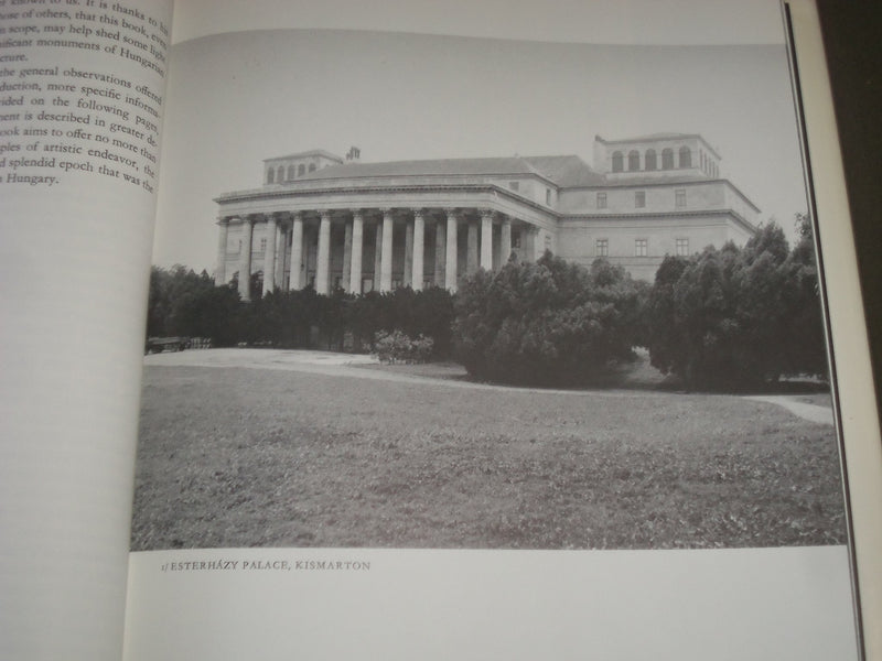 1985 REVIVAL ARCHITECTURE IN HUNGARY BY ANNA ZADOR HARDCOVER BOOK - I 1385