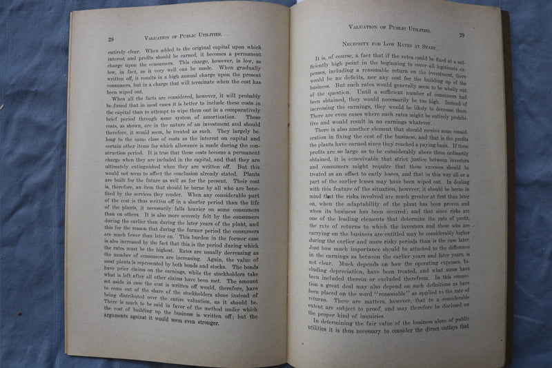 1912 VALUATION OF PUBLIC UTILITIES - INDIANA WATER SUPPLY SOFTCOVER BOOK- K 2991