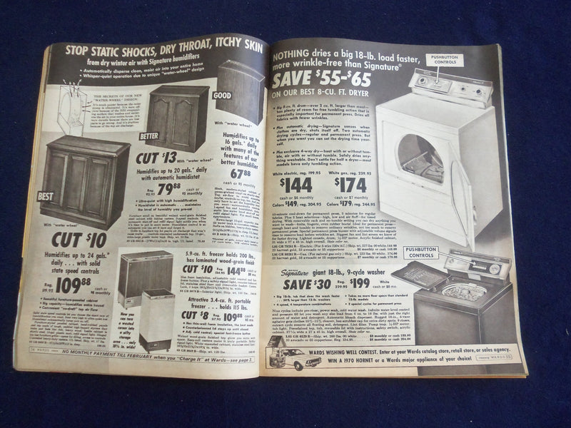1970 WINTER MONTGOMERY WARD CATALOG - KANSAS CITY, MISSOURI - J 8463