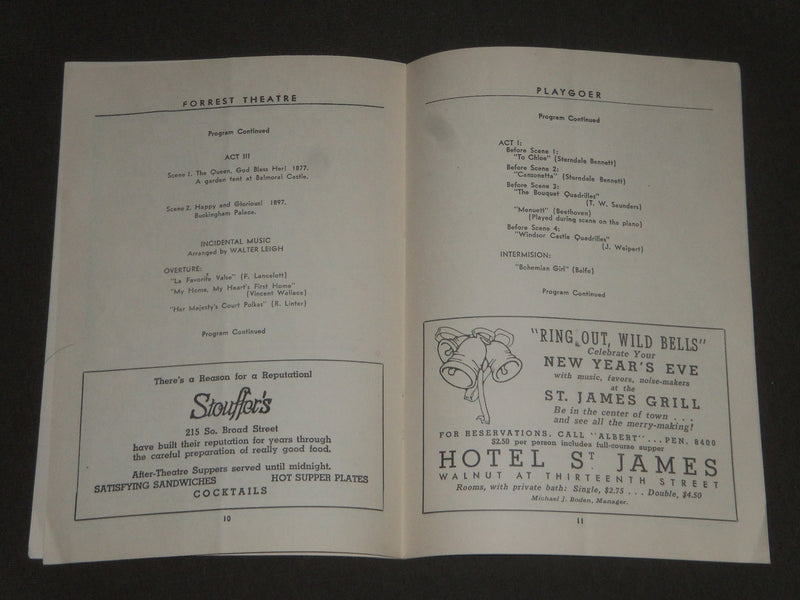 1938 DECEMBER 26 THE PLAYGOER HELEN HAYES IN VICTORIA REGINA PROGRAM - J 2409