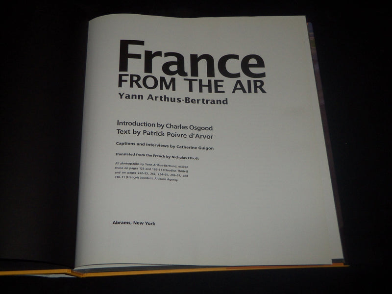 2006 FRANCE FROM THE AIR BOOK BY YANN ARTHUS-BERTRAND - GREAT PHOTOS - D 44