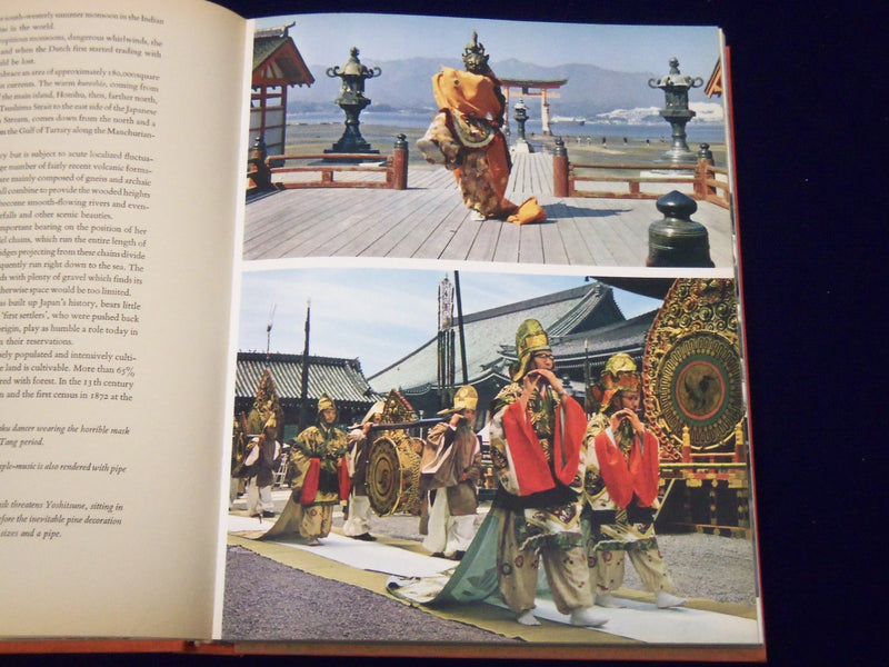 1970 JAPAN BY MARTIN HURLIMANN & FRANCIS KING BOOK WITH 227 PHOTOS - KD 2540