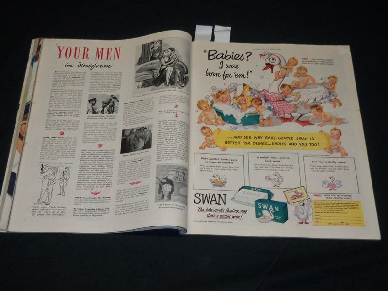 1942 AUGUST LADIES HOME JOURNAL MAGAZINE - BEAUTIFUL FRONT COVER - F 324