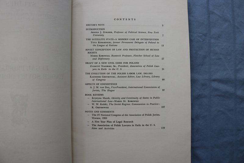 1956 LEGAL PROBLEMS UNDER SOVIET DOMINATION -POLISH LAWYERS - SOFTCOVER - K 2986