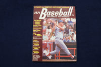 1971 STREET AND SMITH'S BASEBALL MAGAZINE - BOOG POWELL COVER - E 11803